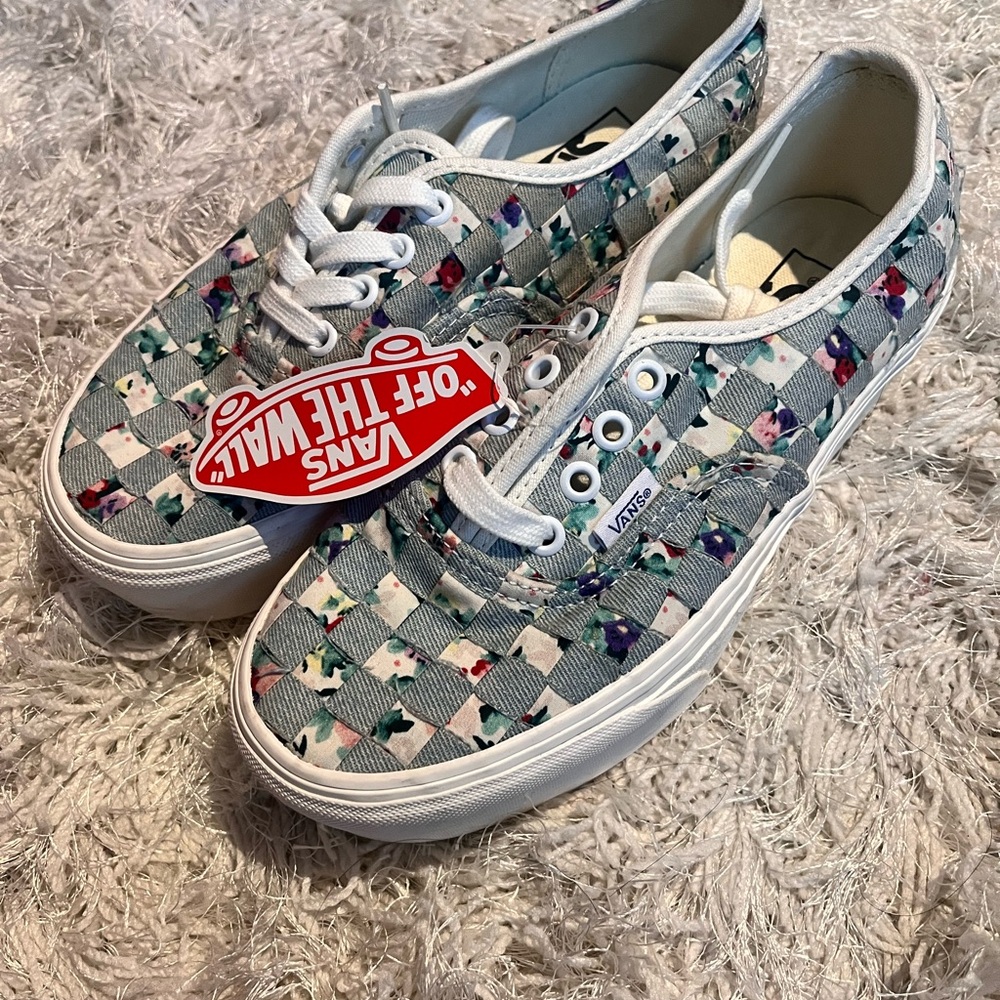 Vans stacked platform